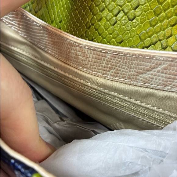 Brahmin Multi Antiguo Seashell Kyrie Shoulder Bag - NWT  Retail $325 - Picture 7 of 11